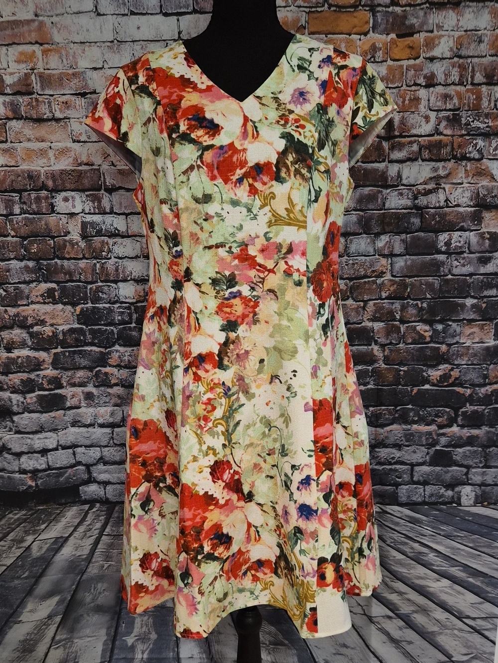 NorthStyle Multicolor Floral V-Neck Dress